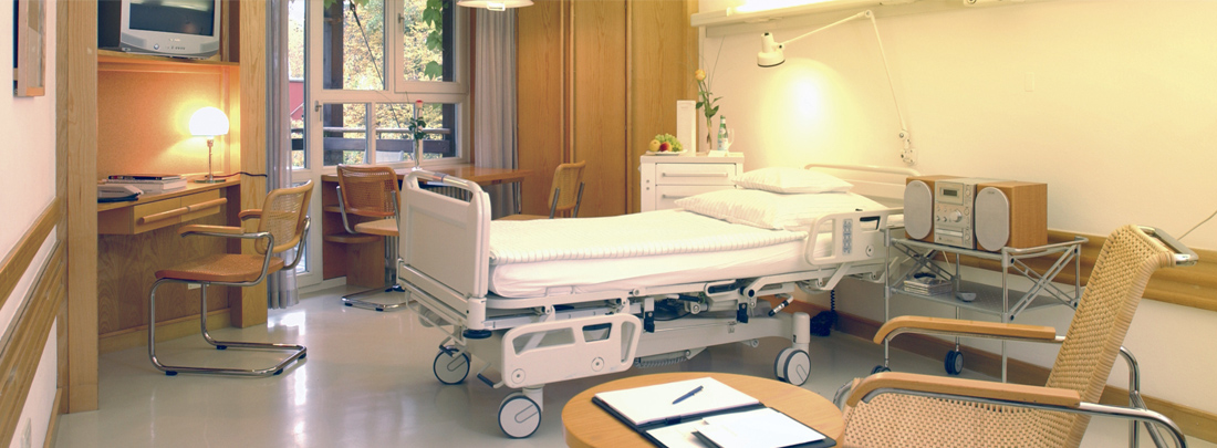 Patientenzimmer in der Wolfartklinik